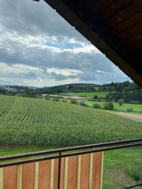 Monteur und Fremdenzimmer Ützhausen